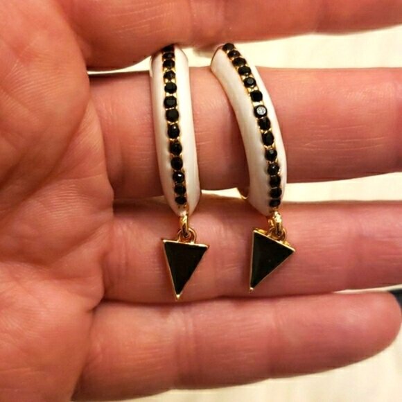 New Black and White Hoop Earrings - Picture 5 of 5